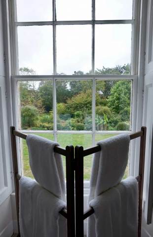 Smedmore-House-Garden-Wing-bedroom