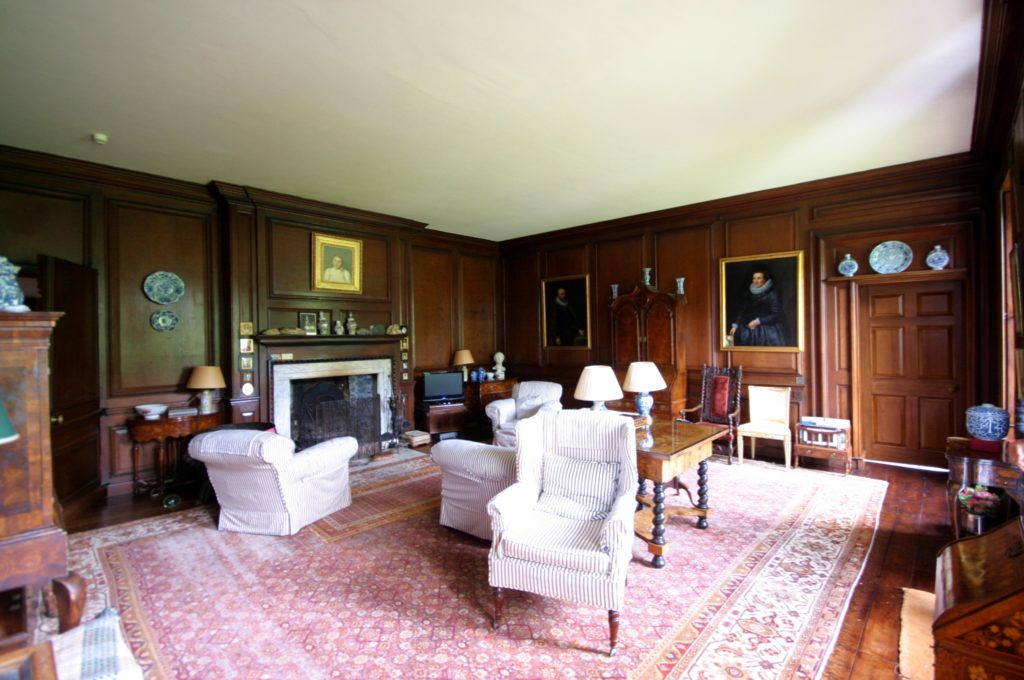 Cedar room Smedmore House
