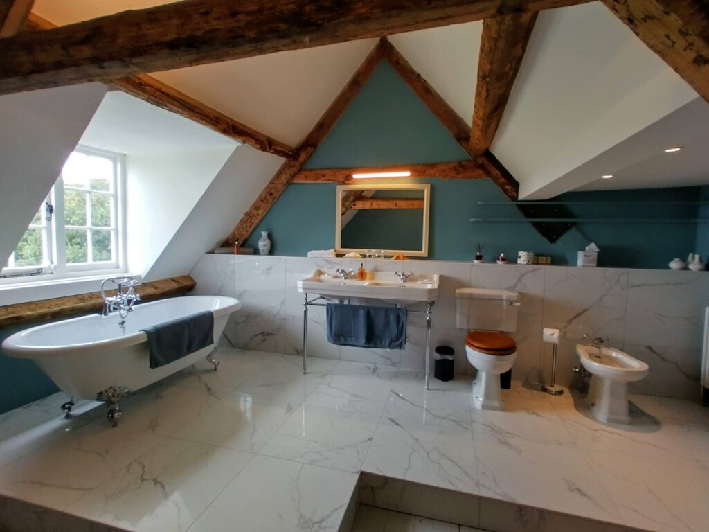 Penthouse Suite Bathroom - Smedmore House